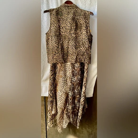 Chico's Brown and Black Animal Print Sleeveless Notched Collar Midi Dress Set - Picture 16 of 16